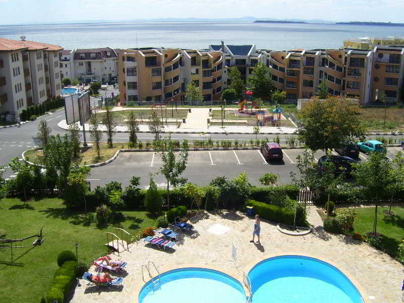Dolphin Hotell Sveti Vlas Eksteriør bilde